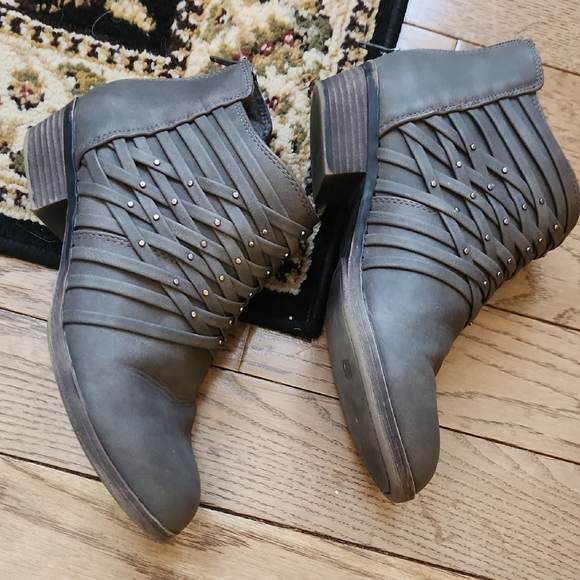 SO Shoes - SO Charcoal Ankle Booties with Studded Straps